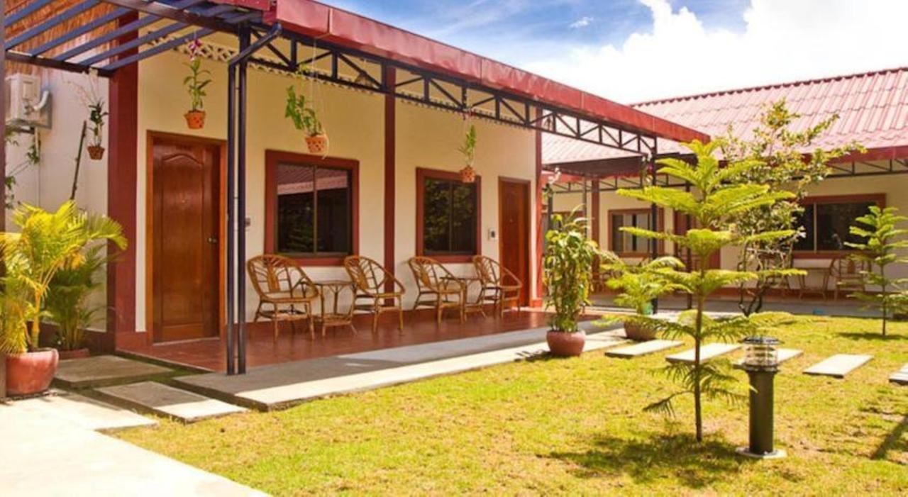 Zana Beach Guesthouse Сиануквиль Экстерьер фото